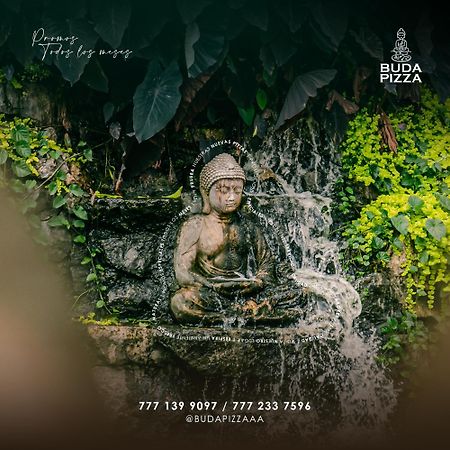 Hotel Villa Pralaya Джутепек Екстериор снимка