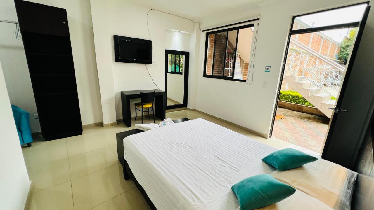 Hotel Villa Pralaya Джутепек Екстериор снимка