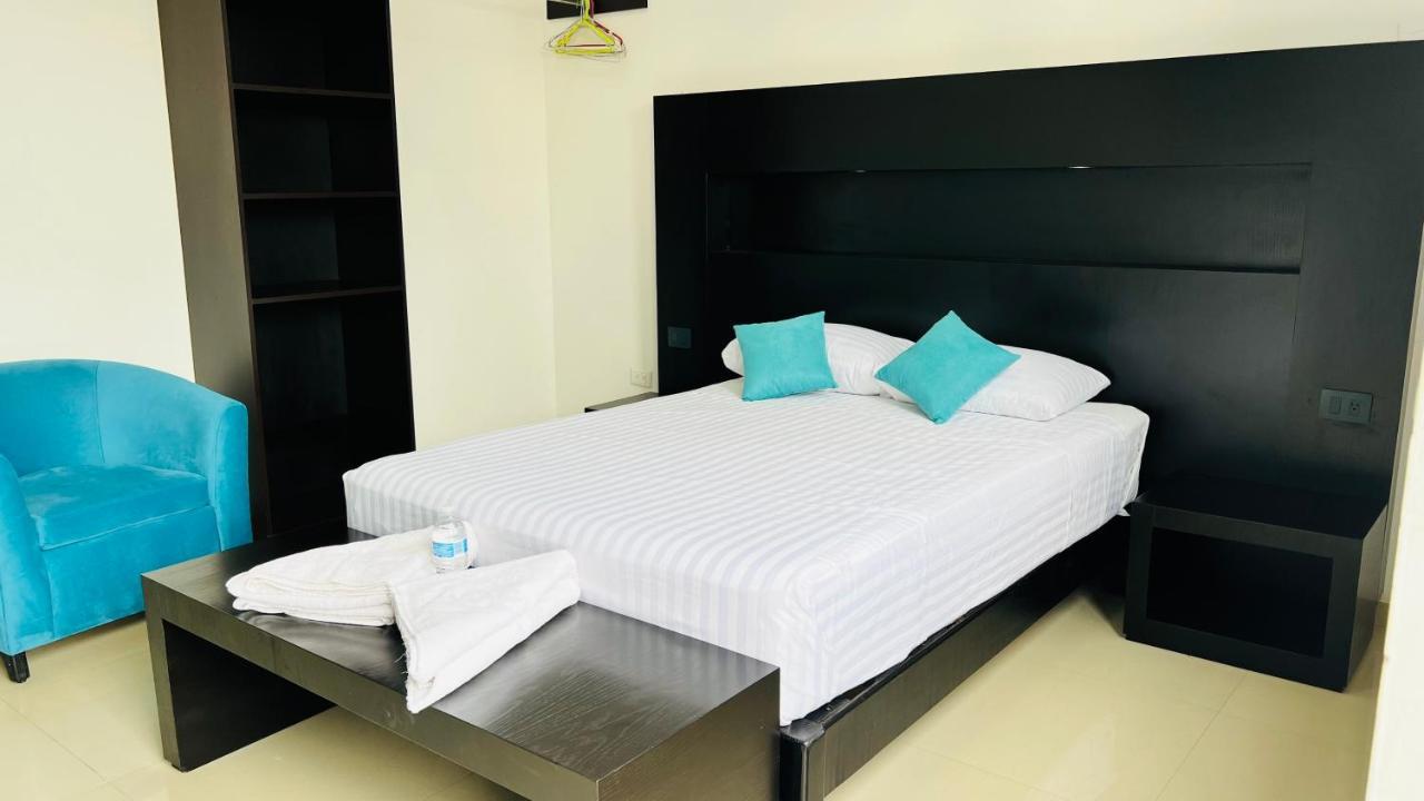 Hotel Villa Pralaya Джутепек Екстериор снимка